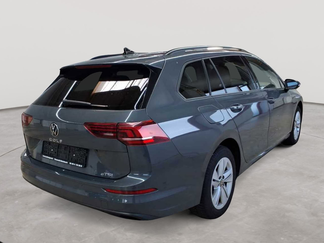 Volkswagen Golf Variant 1.5 eTSI OPF DSG Life 4