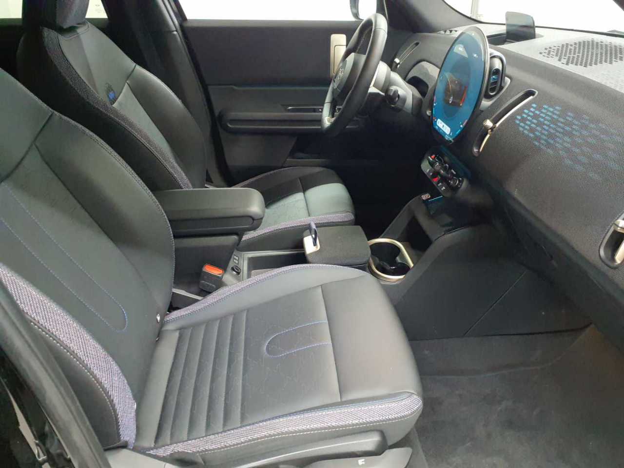 Mini Countryman C Classic Trim 8