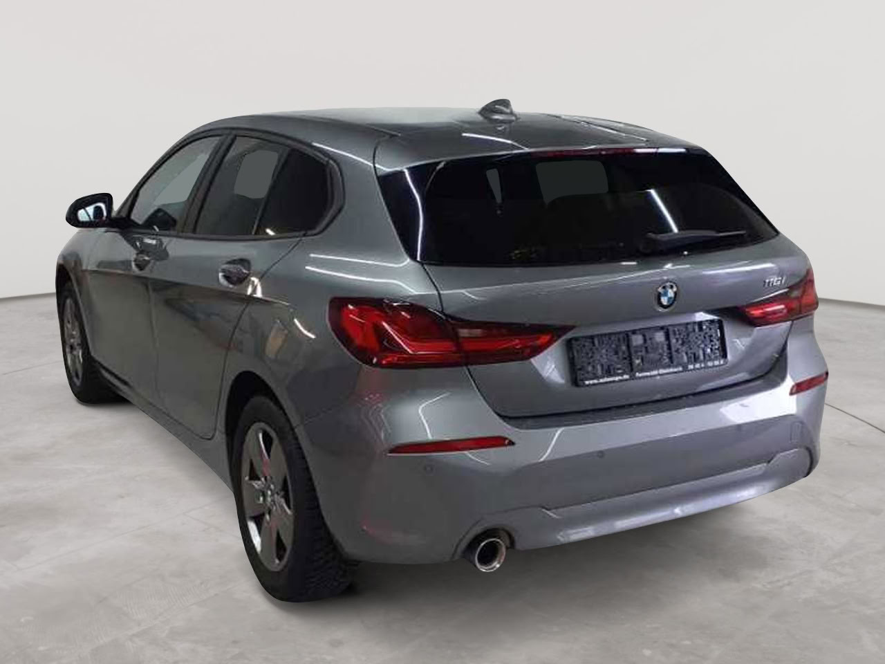BMW 116i Advantage 5