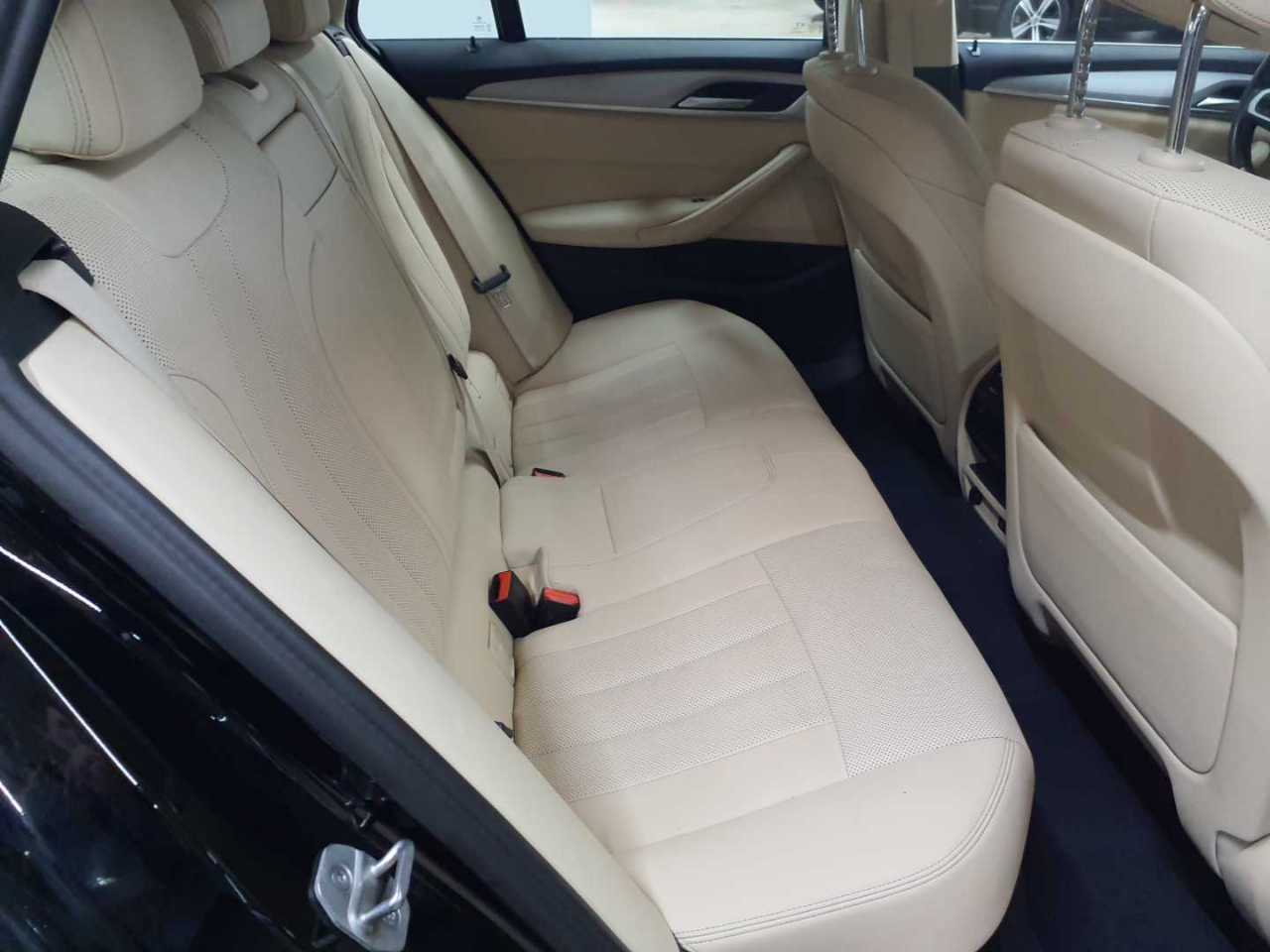 BMW 530e Touring Aut. 14