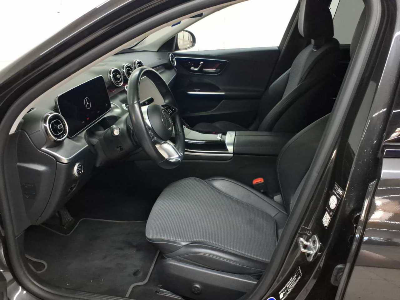 Mercedes-Benz C 200 d T 9G-TRONIC Avantgarde 7