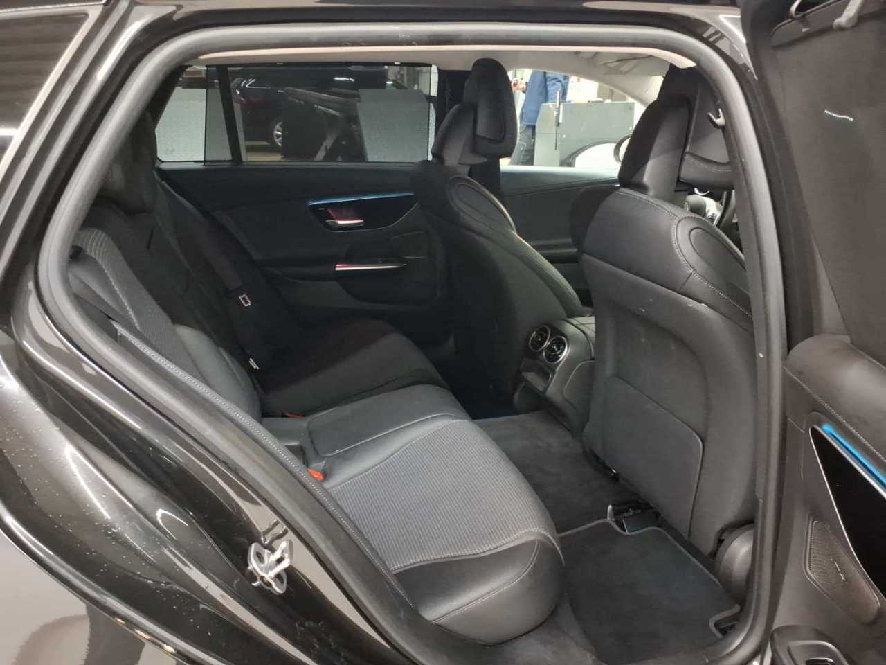 Mercedes-Benz C 200 d T 9G-TRONIC Avantgarde 14