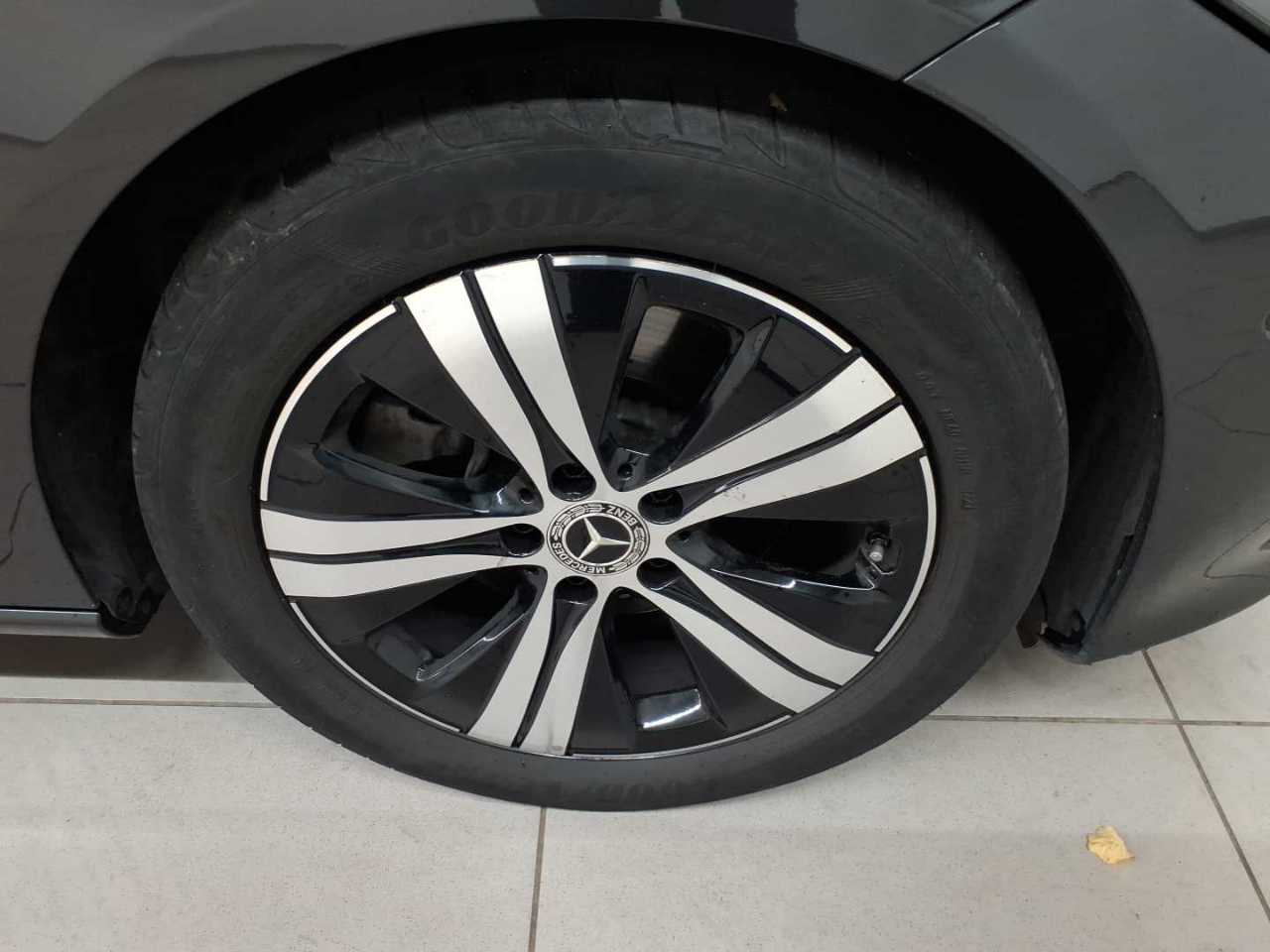 Mercedes-Benz C 200 d T 9G-TRONIC Avantgarde 17