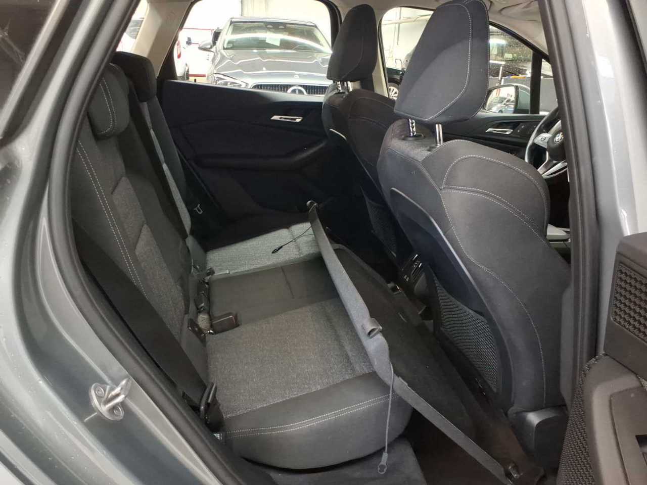 BMW 218i Active Tourer Aut. 14