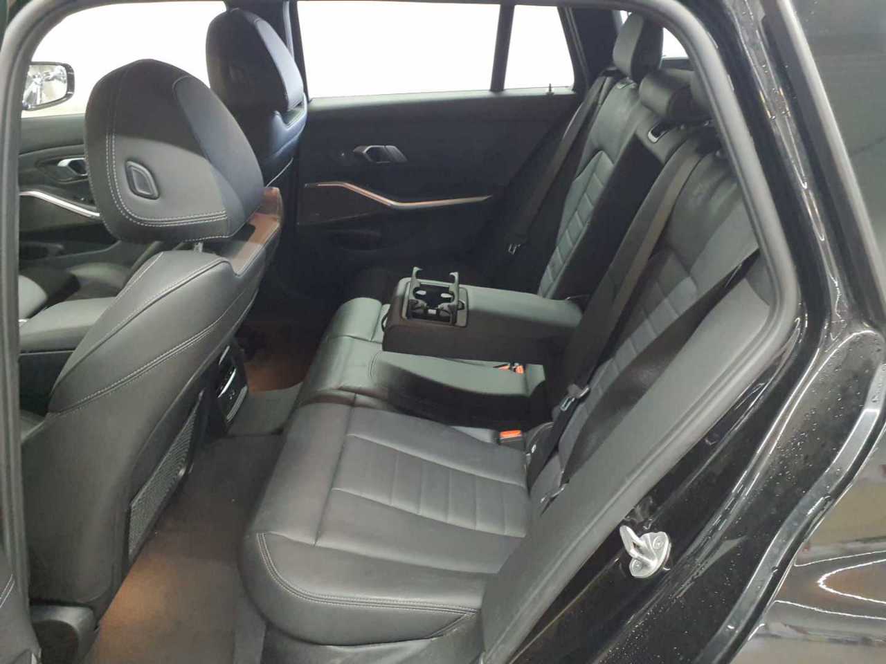 BMW 320d Touring Aut. 14