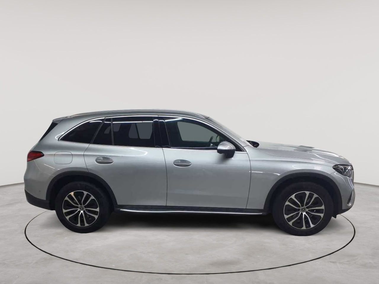 Mercedes-Benz GLC 220 d 4Matic 9G-TRONIC Avantgarde Advanced 3