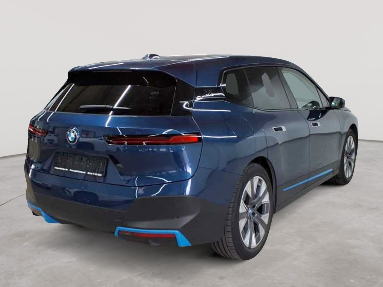 BMW iX xDrive40 4