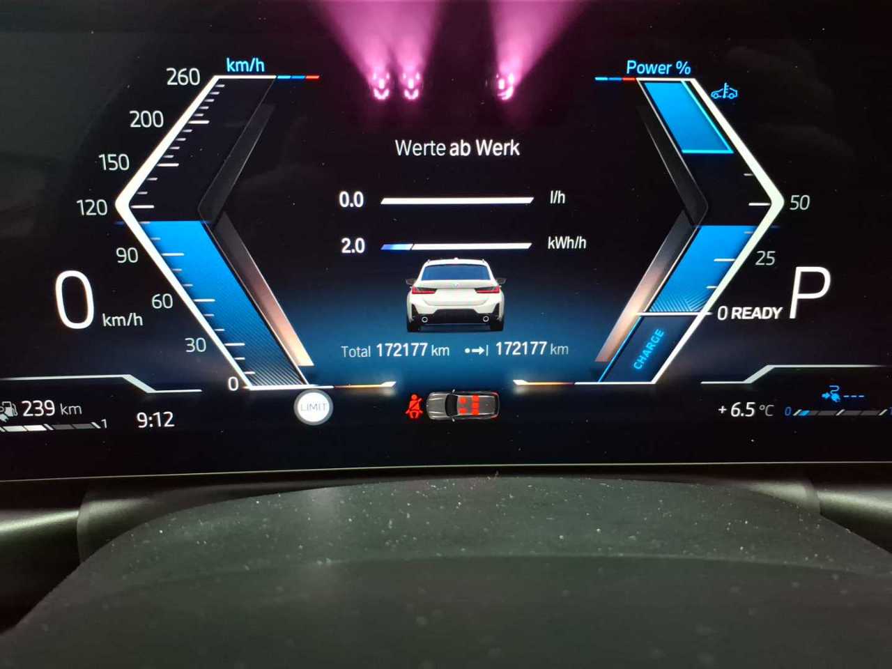 BMW 330e Touring Aut. 11