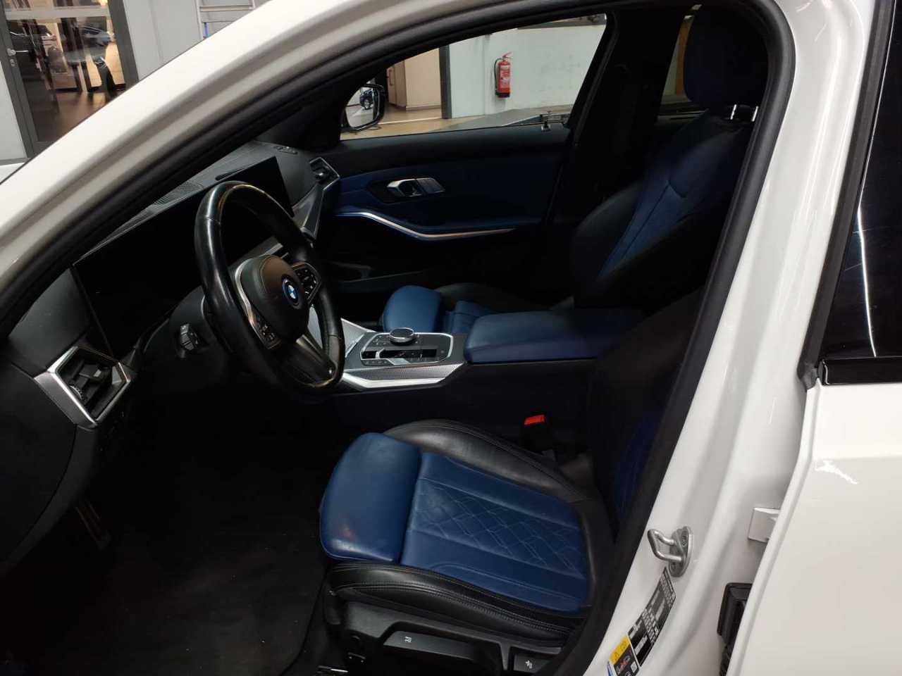 BMW 330e Touring Aut. 7