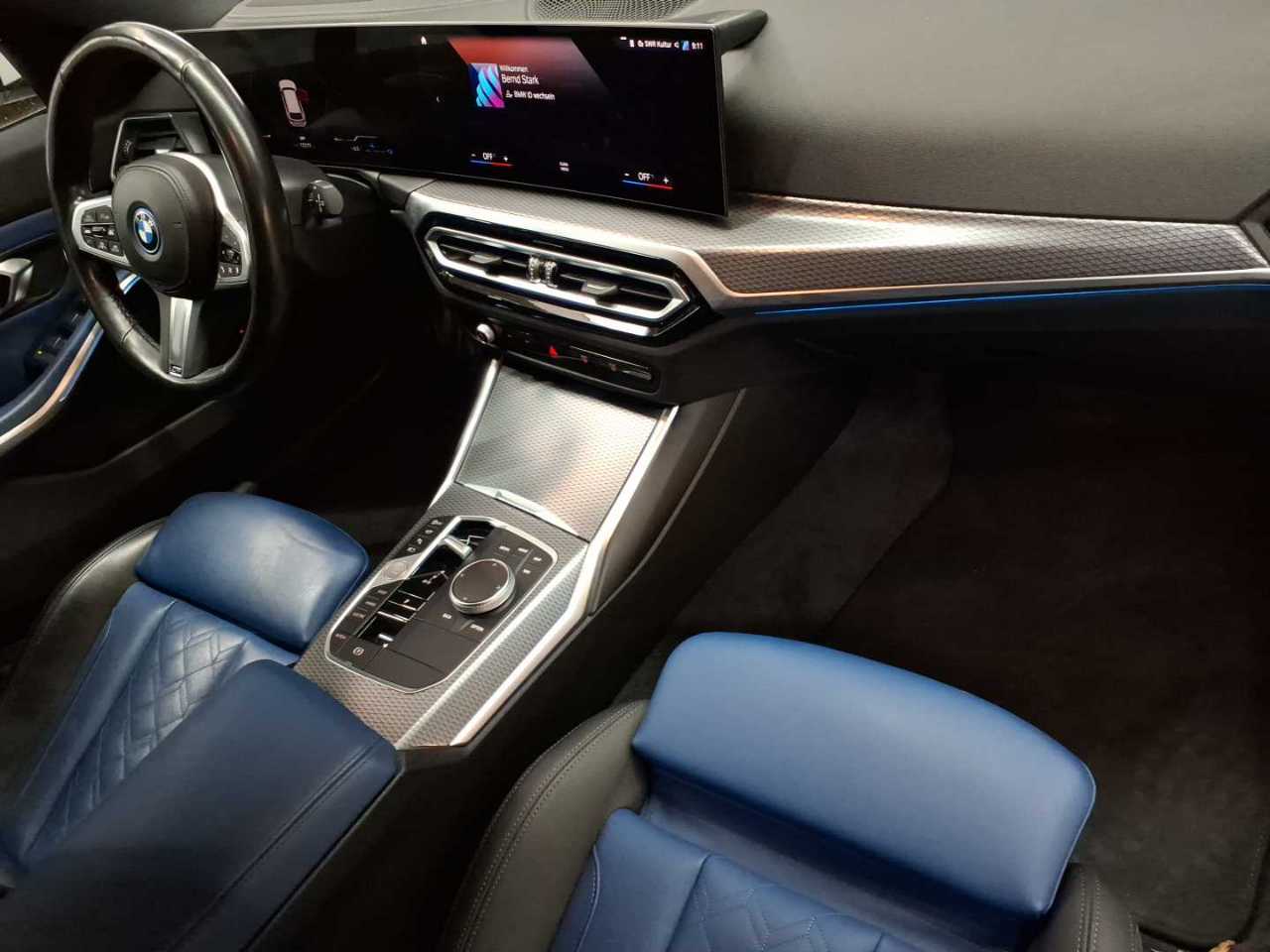 BMW 330e Touring Aut. 9