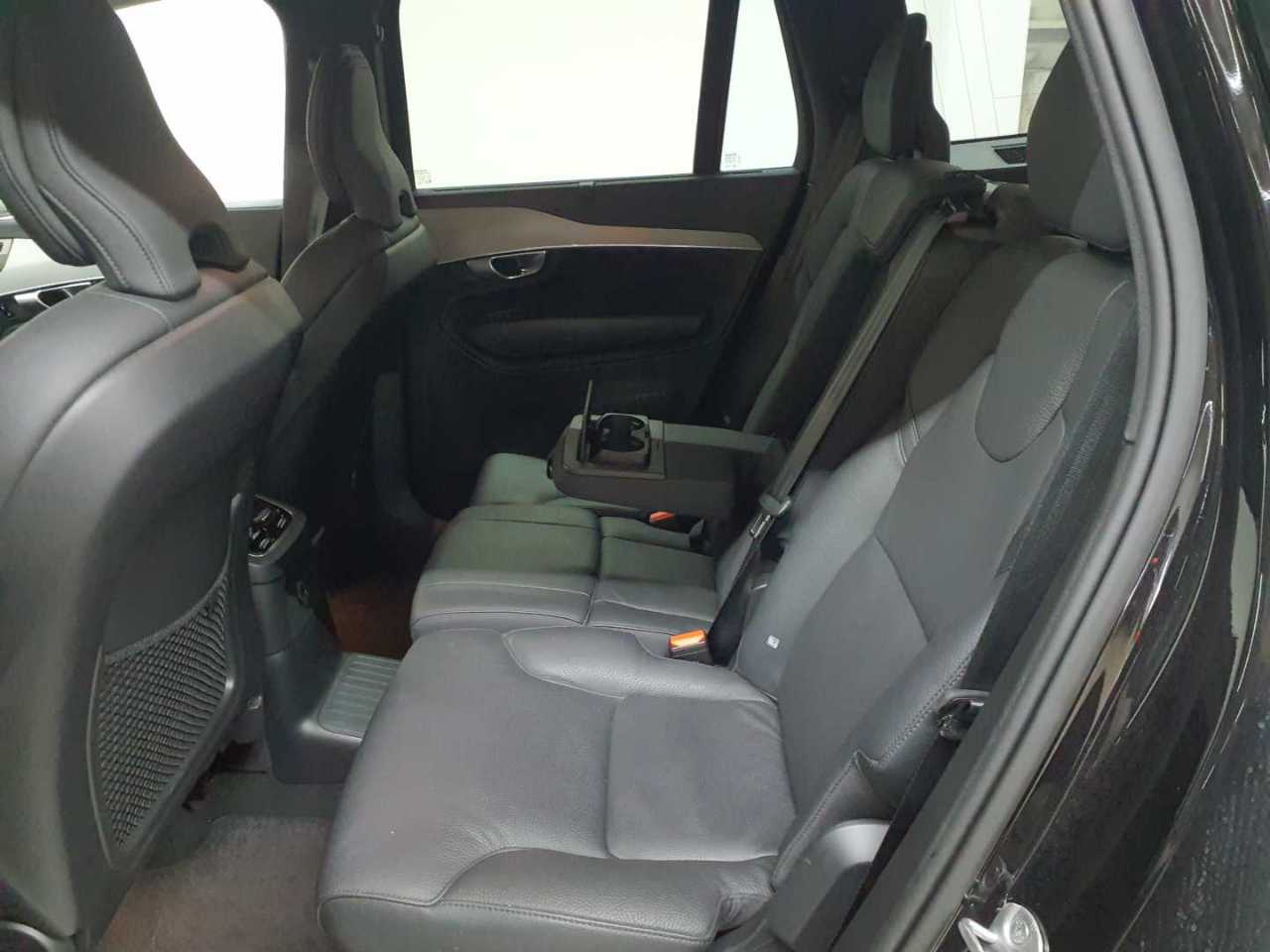 Volvo XC90 T8 AWD Recharge Plus Dark 14