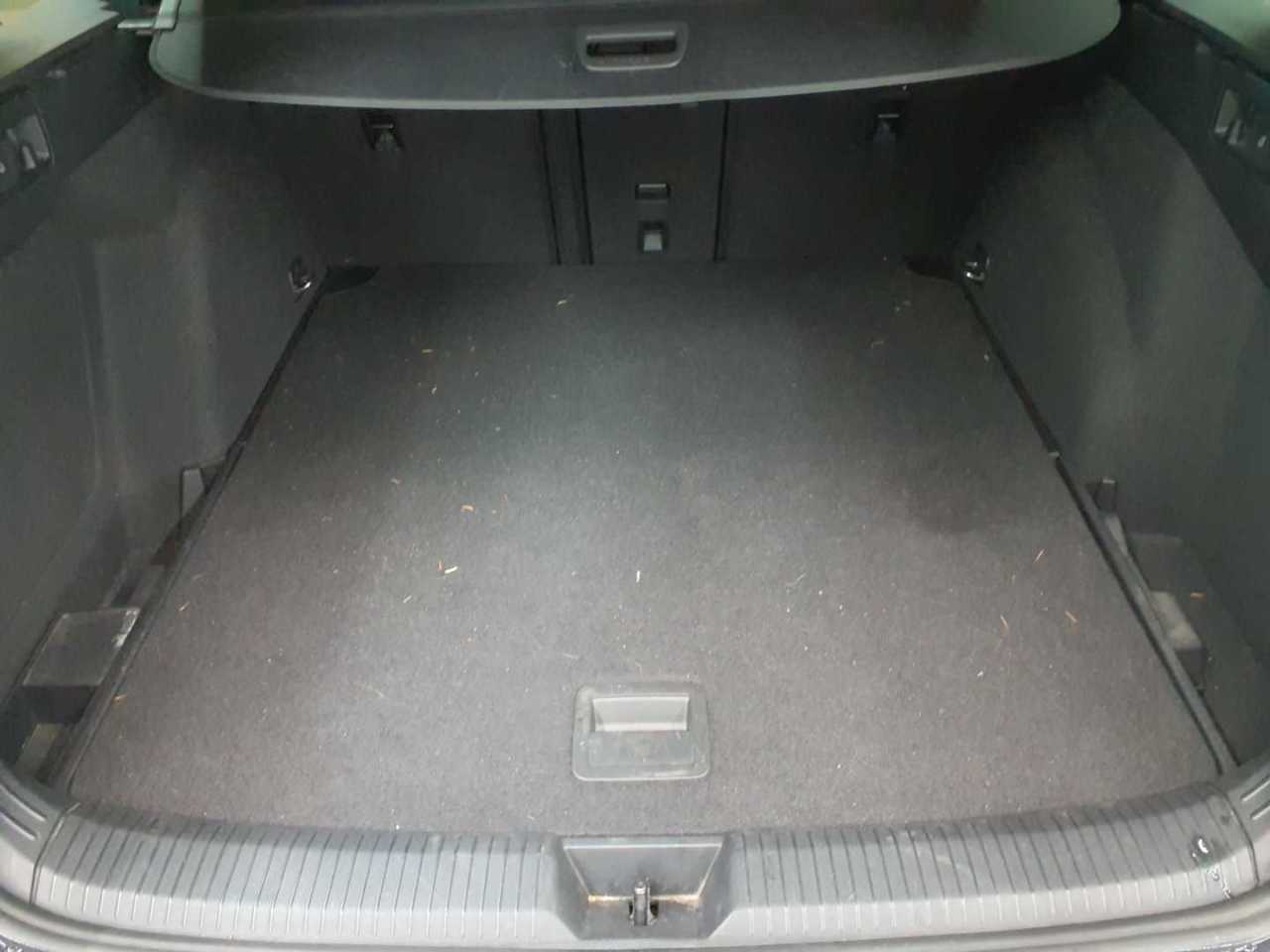Volkswagen Golf Variant 2.0 TDI SCR DSG R-Line 15