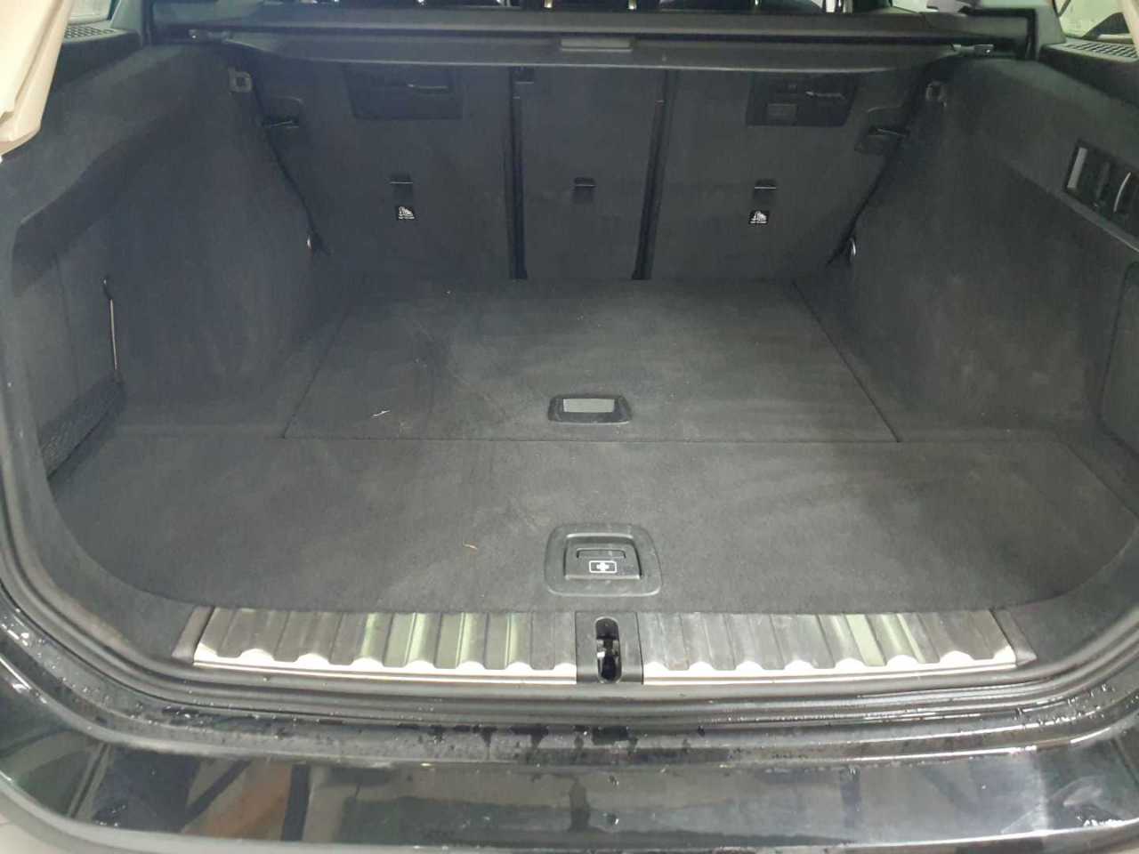 BMW 318i Touring Aut. 15