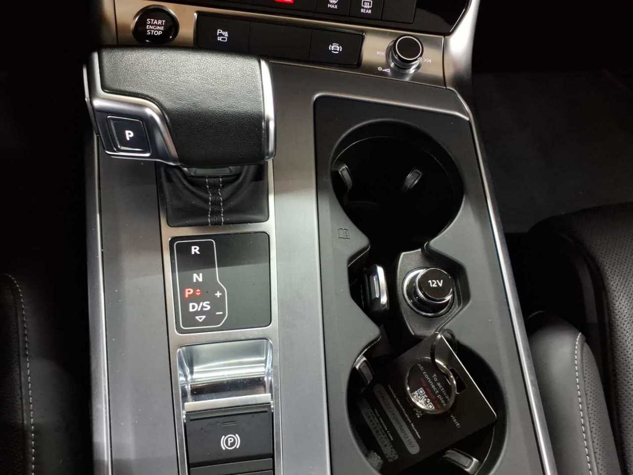 Audi A6 Avant 55 TFSI e quattro S tronic sport 10