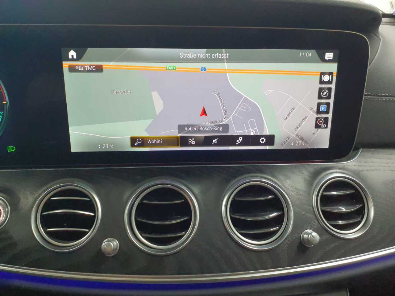 Mercedes-Benz E 300 de 4Matic T 9G-TRONIC AMG Line 12