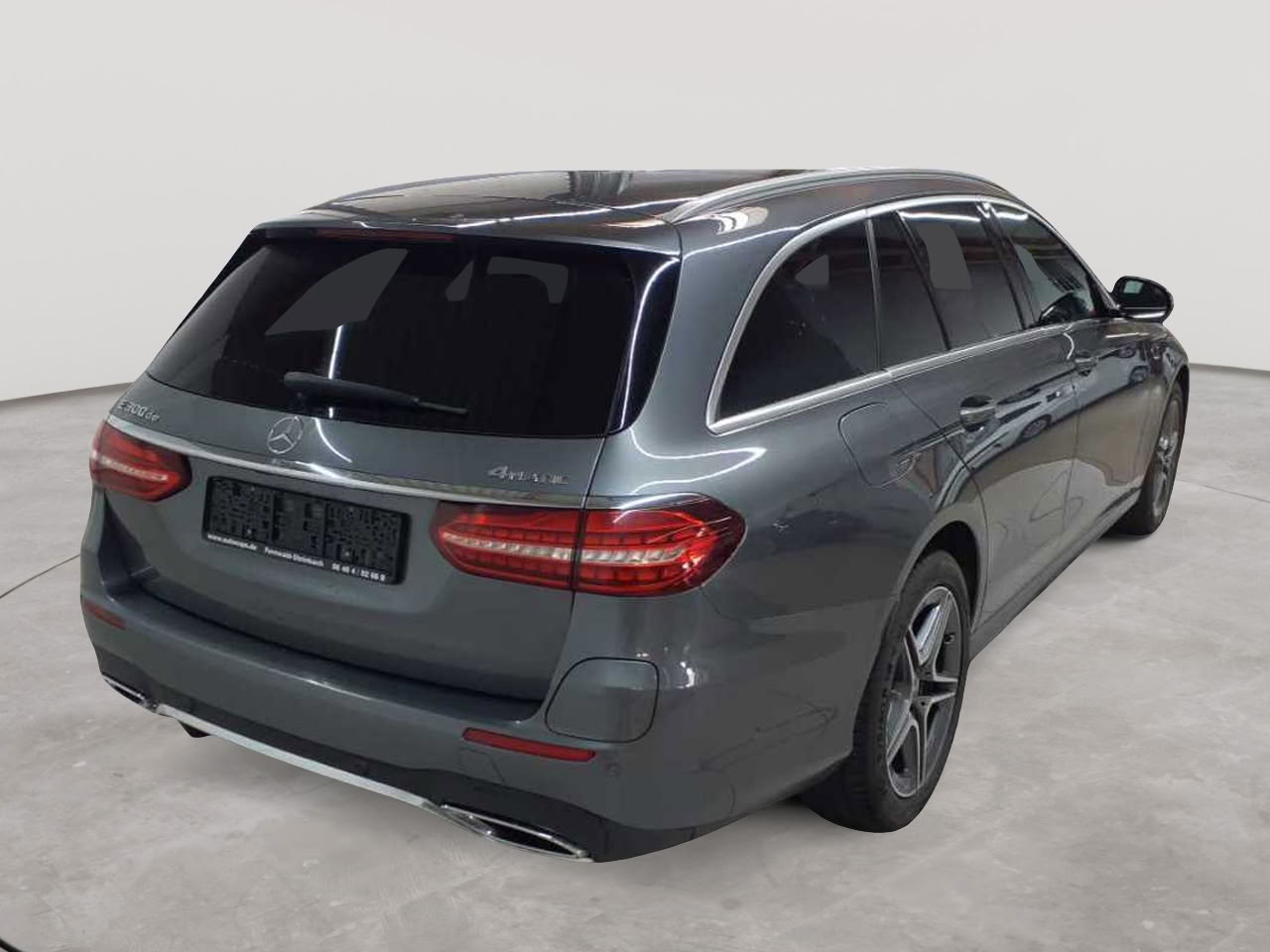 Mercedes-Benz E 300 de 4Matic T 9G-TRONIC AMG Line 4