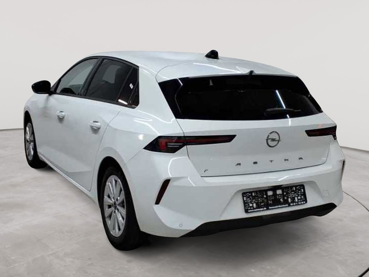 Opel Astra 1.2 Turbo Business Edition 5