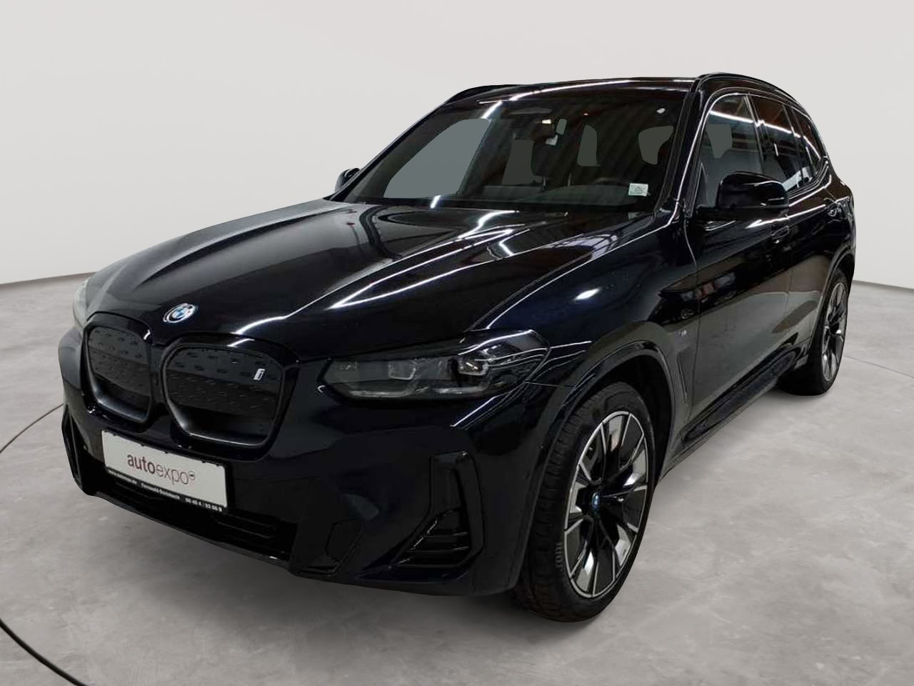 BMW iX3 Impressive 2