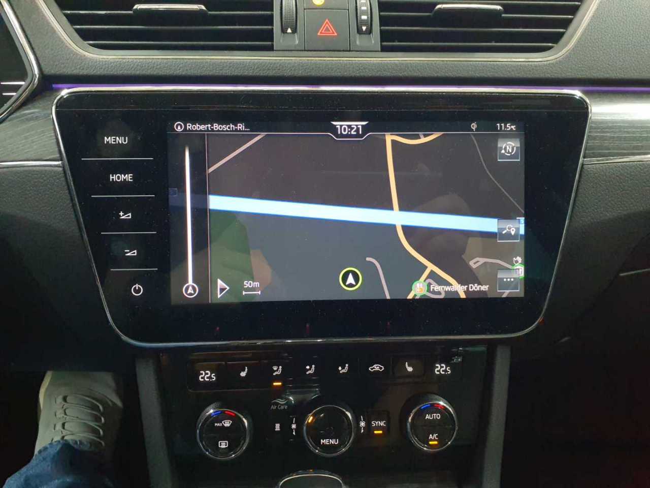 Skoda Superb Combi 2.0 TDI DSG Style 12
