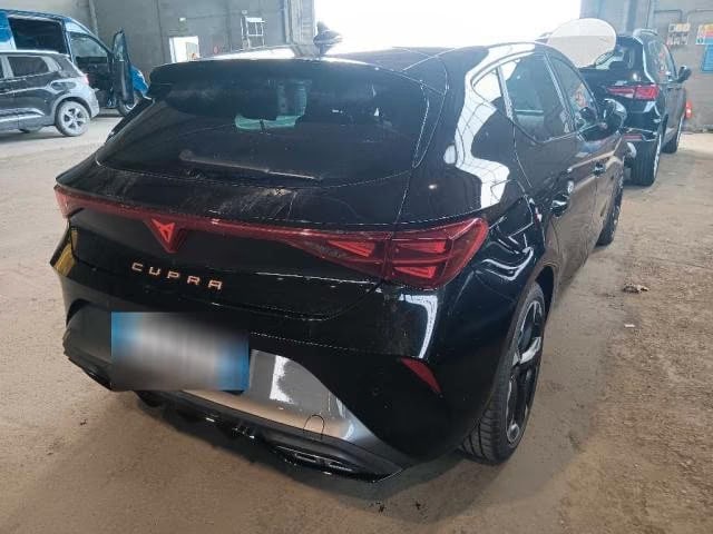 Cupra Leon 2.0 2025 3