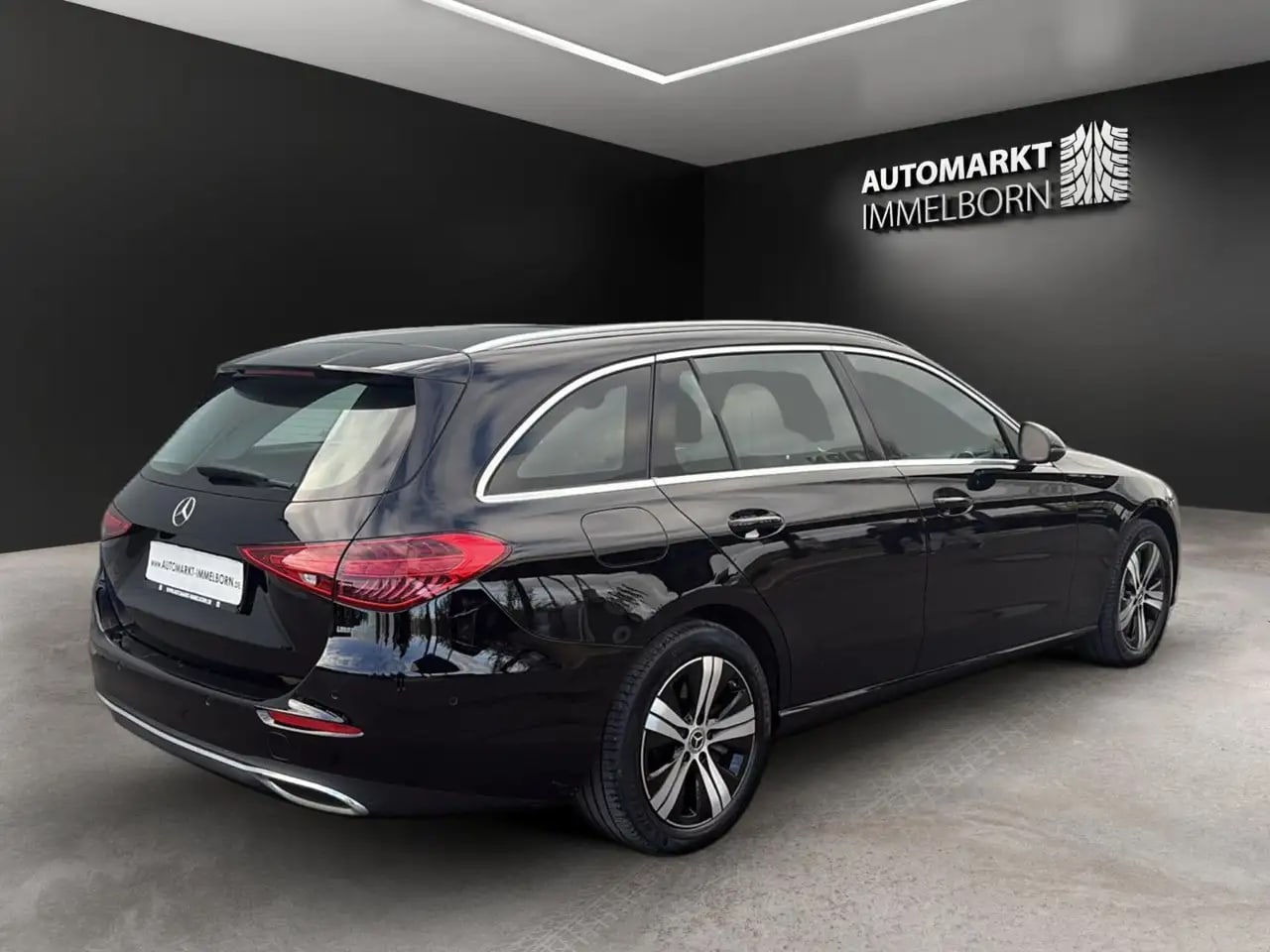 Mercedes-Benz C 300 e AHK*Kamera*Distro*LED*Leder*NaviTouch*DA 8