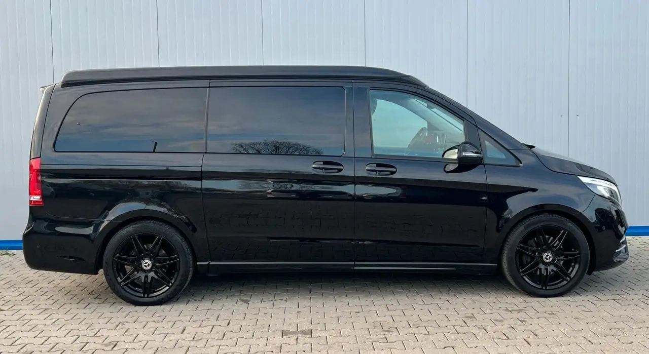 Mercedes-Benz V 300 d LANG MARCO POLO AMG-LINE LED KAMERA AHK 7