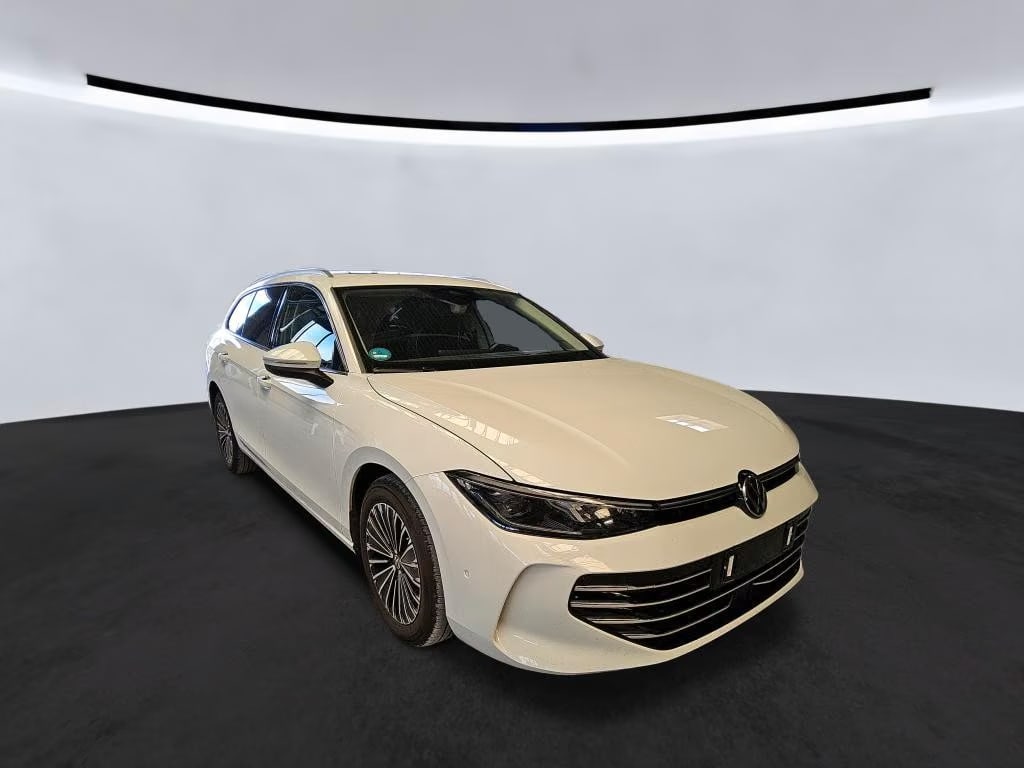 Volkswagen Passat Variant 2.0 2024 2