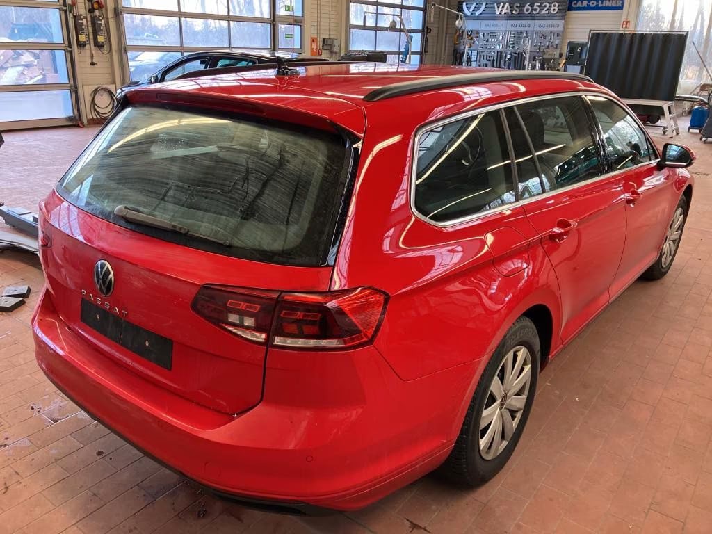 Volkswagen Passat Variant 2.0 2023 4