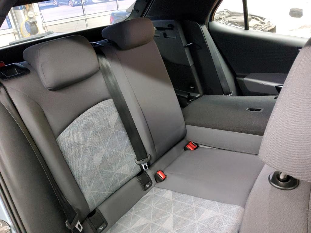 Volkswagen ID.3 2022 8