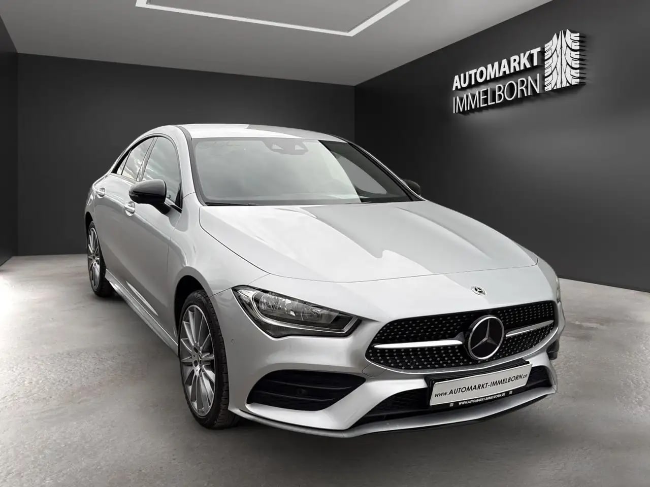 Mercedes-Benz CLA 250 e 2x AMG Night*19*Distro*360*Alcantara*L 2