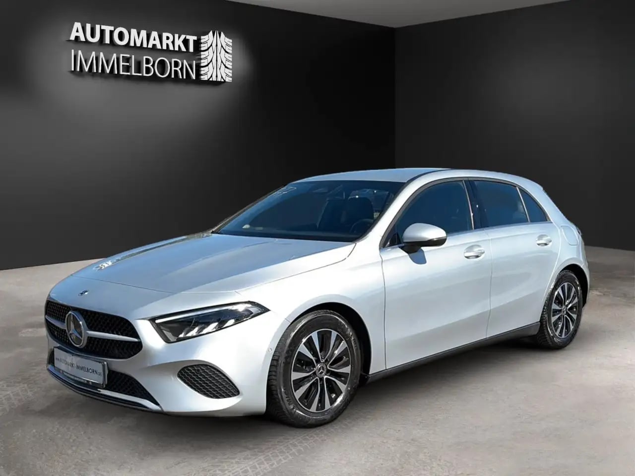 Mercedes-Benz A 200 Kamera*LED*NaviTouch*DigTacho*DAB*1Hand 4