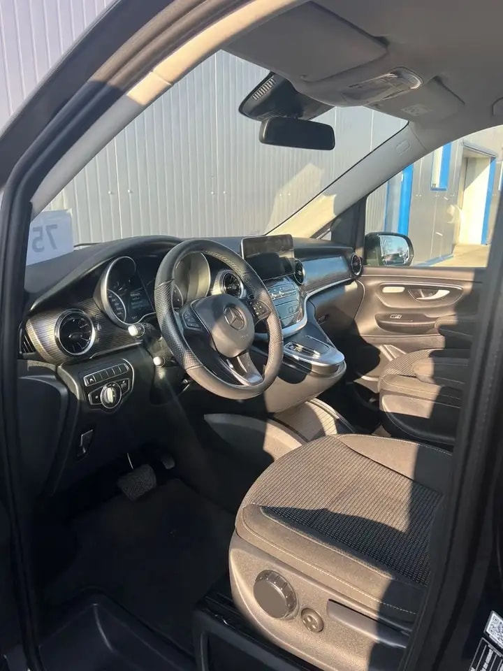 Mercedes-Benz V 250 d LANG 9G NAVI 7-SITZER KAMERA EL. TÜR AHK 12