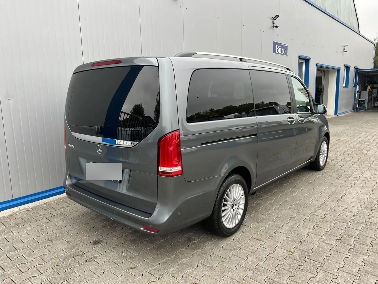 Mercedes-Benz V 250 LANG SPORTPAKET 9G-TR NAVI LED WEBASTO AHK 7