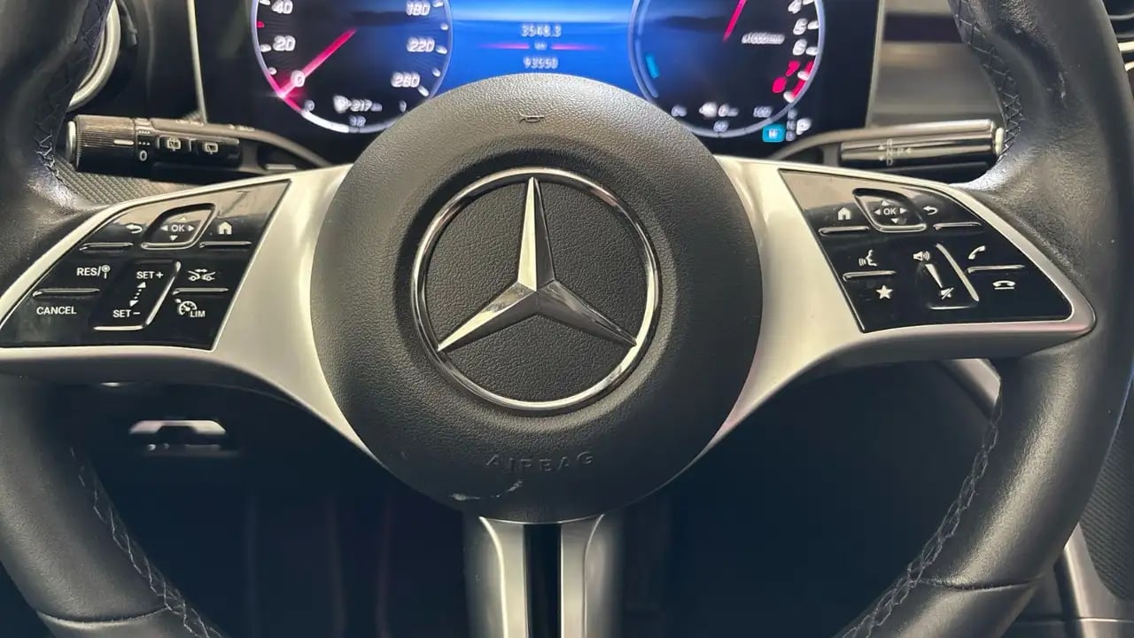 Mercedes-Benz C 300 e Memory*Distro*AHK*SPUR*TW*Kamera*Leder 8