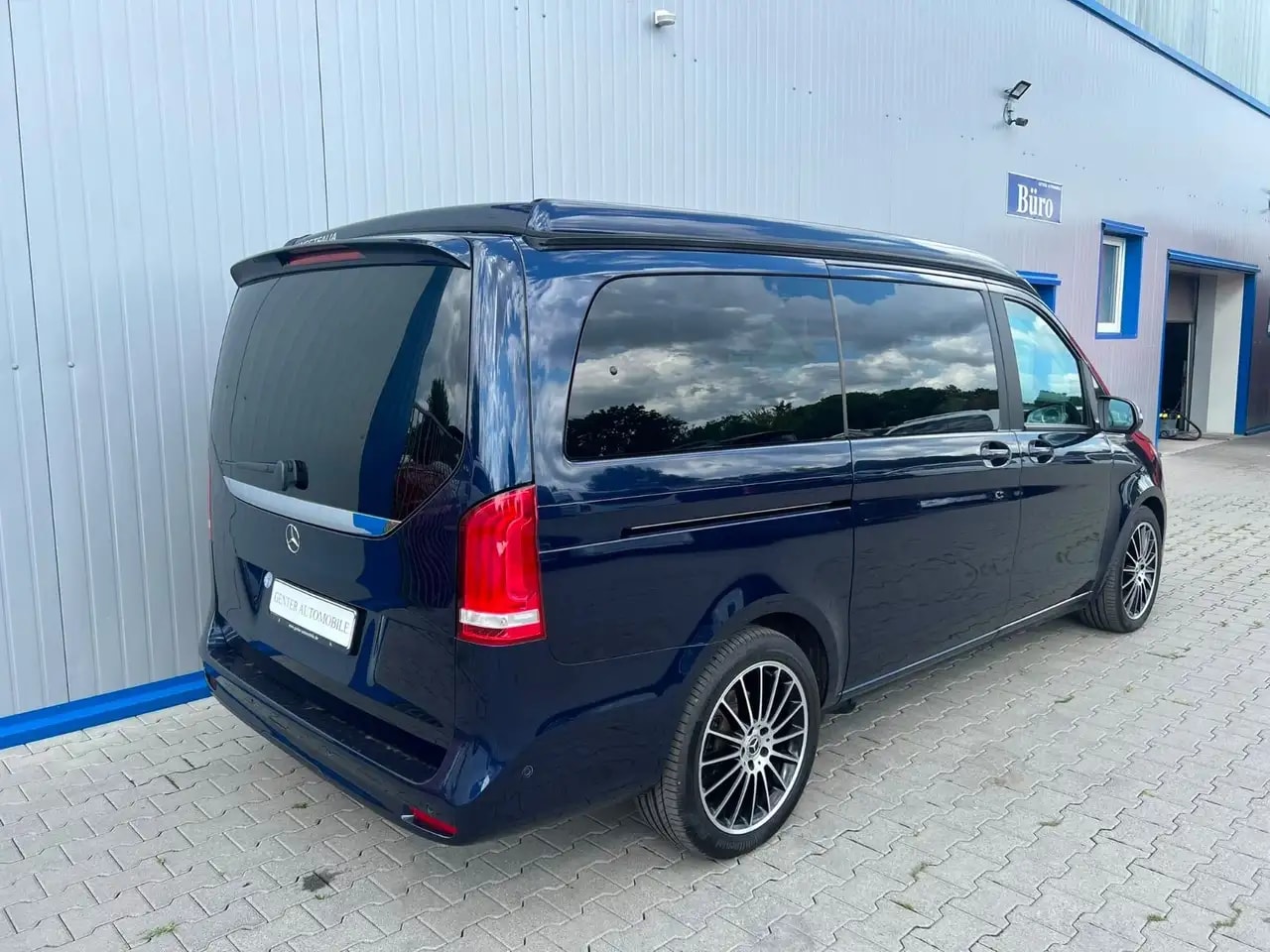 Mercedes-Benz V 300 d LANG MARCO POLO KÜCHE LEDER LED AIRMATIC 9