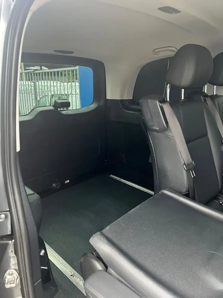 Mercedes-Benz Vito VITO 119 9G 4M MIXTO NAVI LED WEBASTO AHK EL.TÜR 17