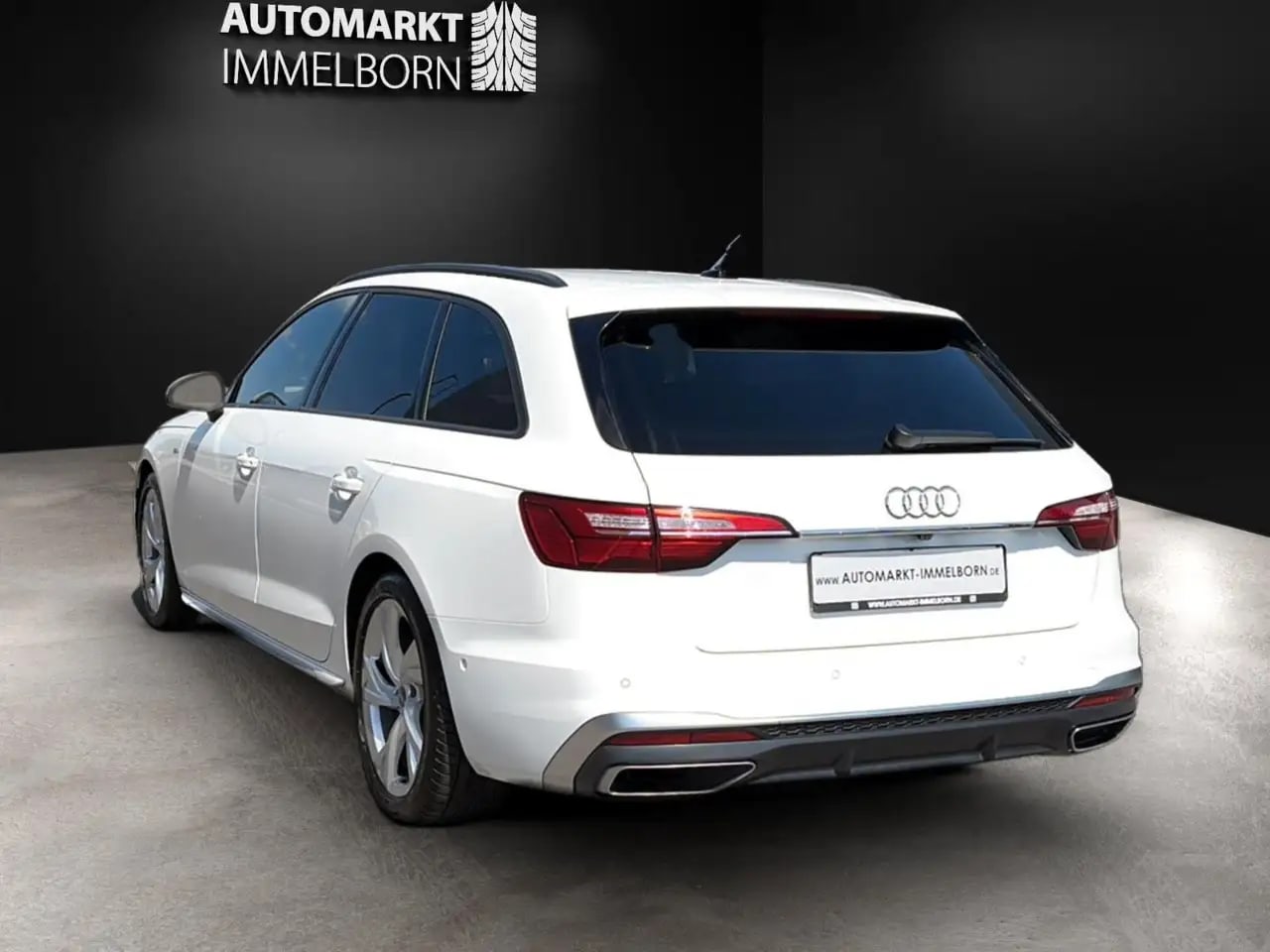 Audi A4 S line Kamera*ACC*Virtual*LED*Sound*3Zone*18 5