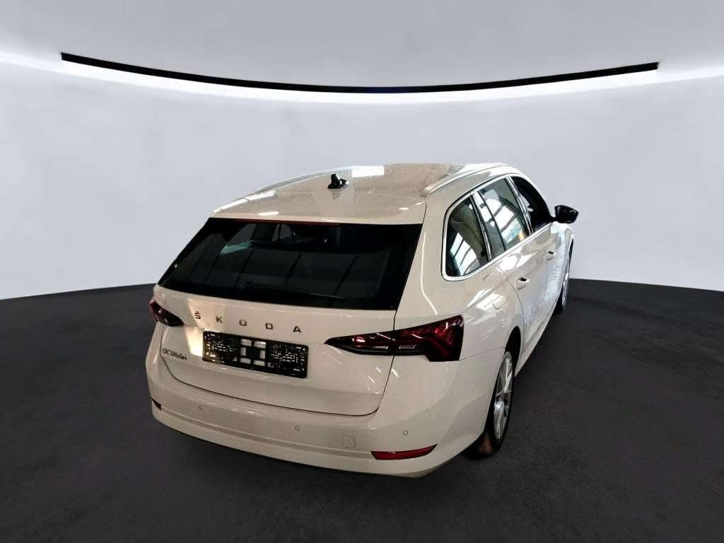 Skoda Octavia 2.0 2022 4