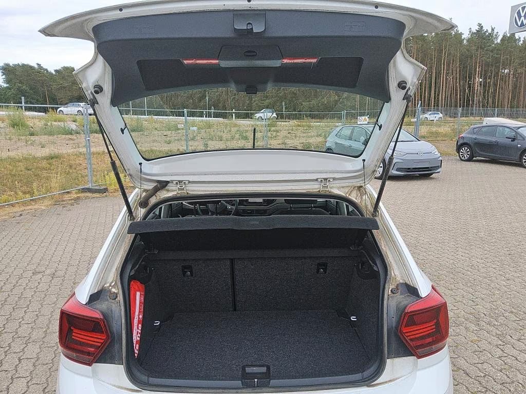 Volkswagen Polo 1.0 2021 8
