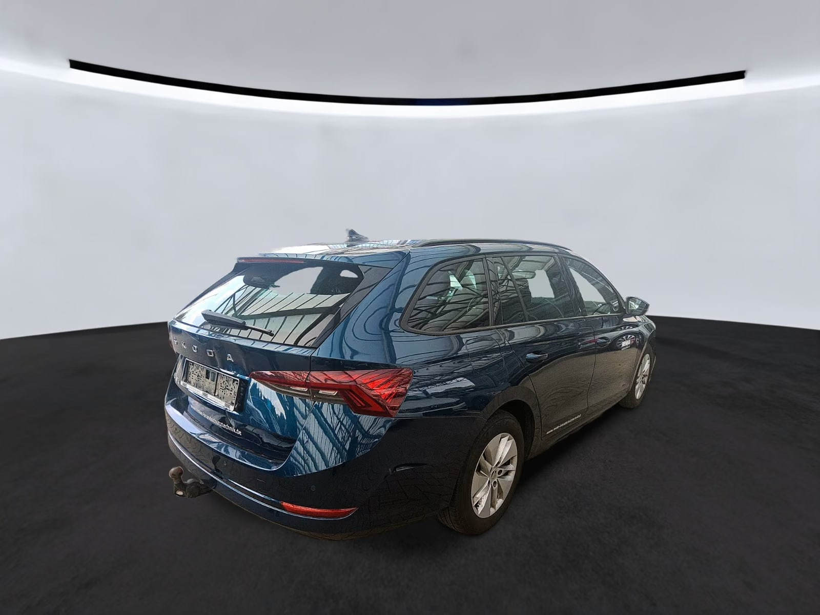 Skoda Octavia 2.0 2023 4