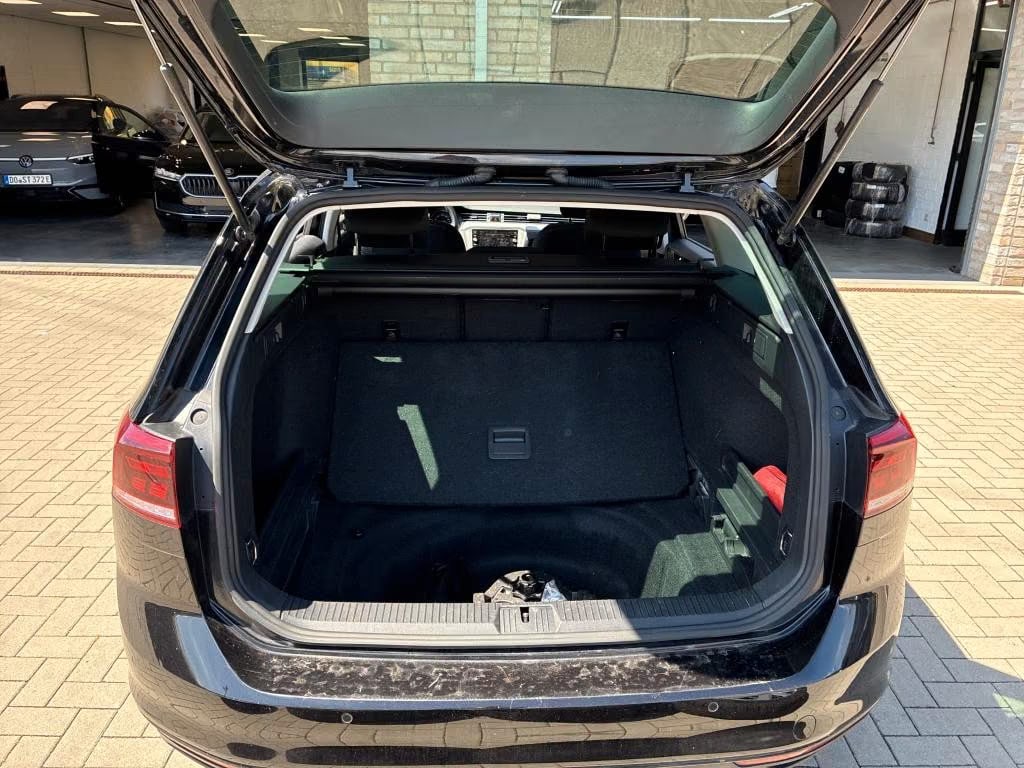 Volkswagen Passat Variant 2.0 2023 7