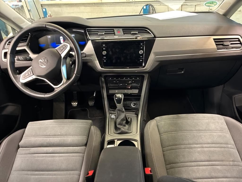 Volkswagen Touran 1.5 2023 5