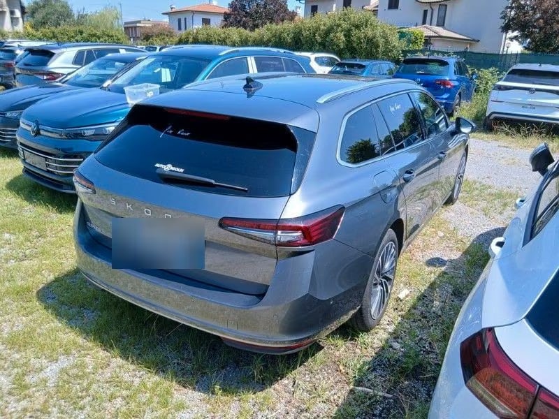 Skoda Superb 2.0 2024 3