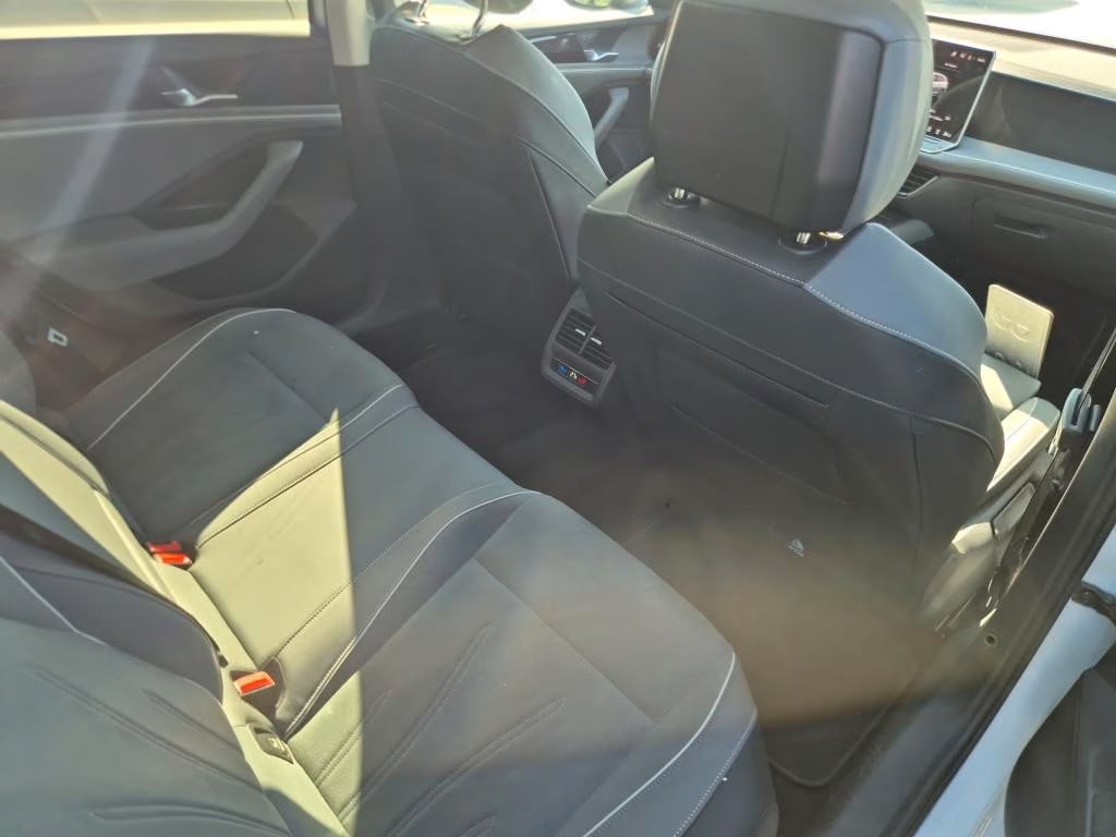 Volkswagen Passat Variant 2.0 2024 6