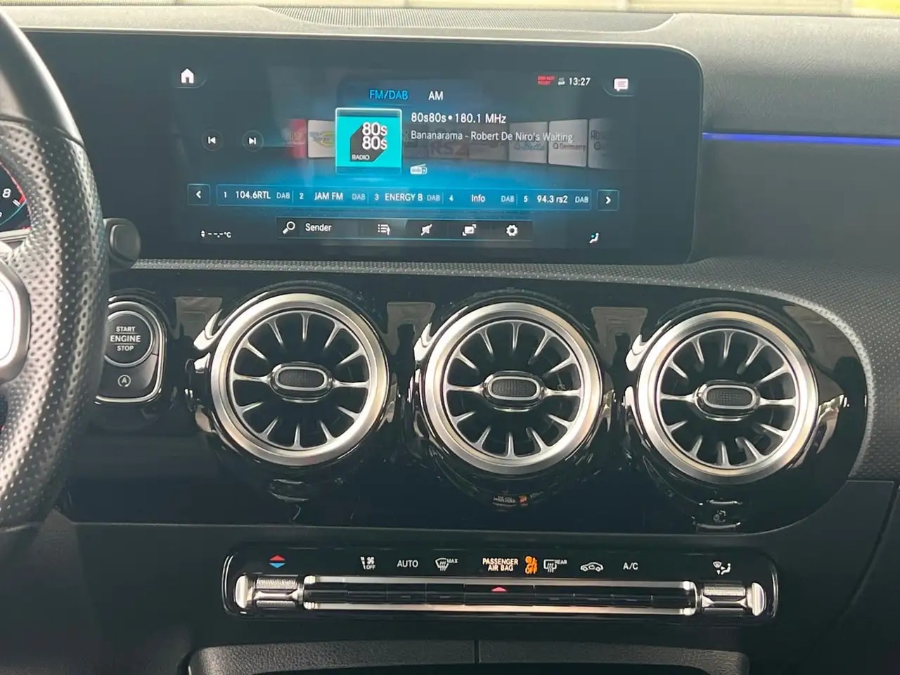 Mercedes-Benz A 45 AMG A45 AMG 4M+ SPEEDSHIFT DCT 8G LED DISTRONIC 360° 18