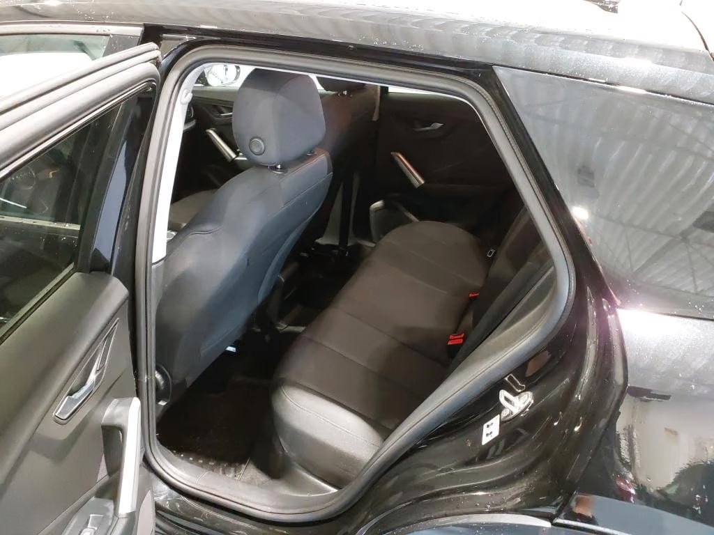 Audi Q2 1.5 2023 7