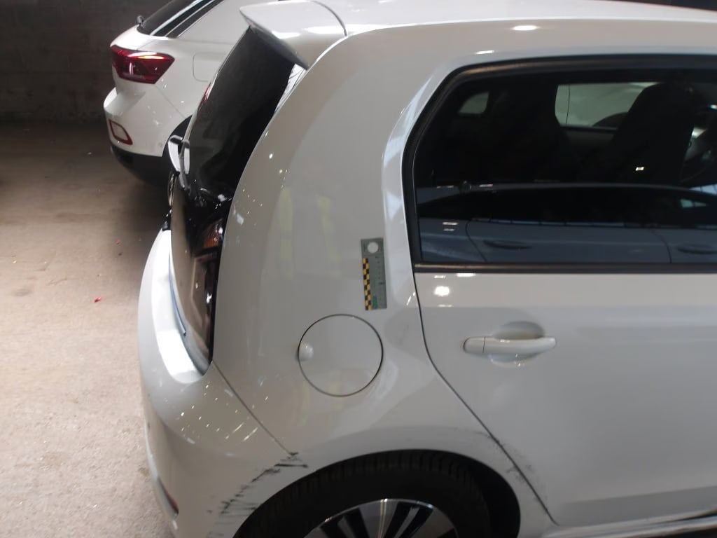Volkswagen e-up! 2021 9