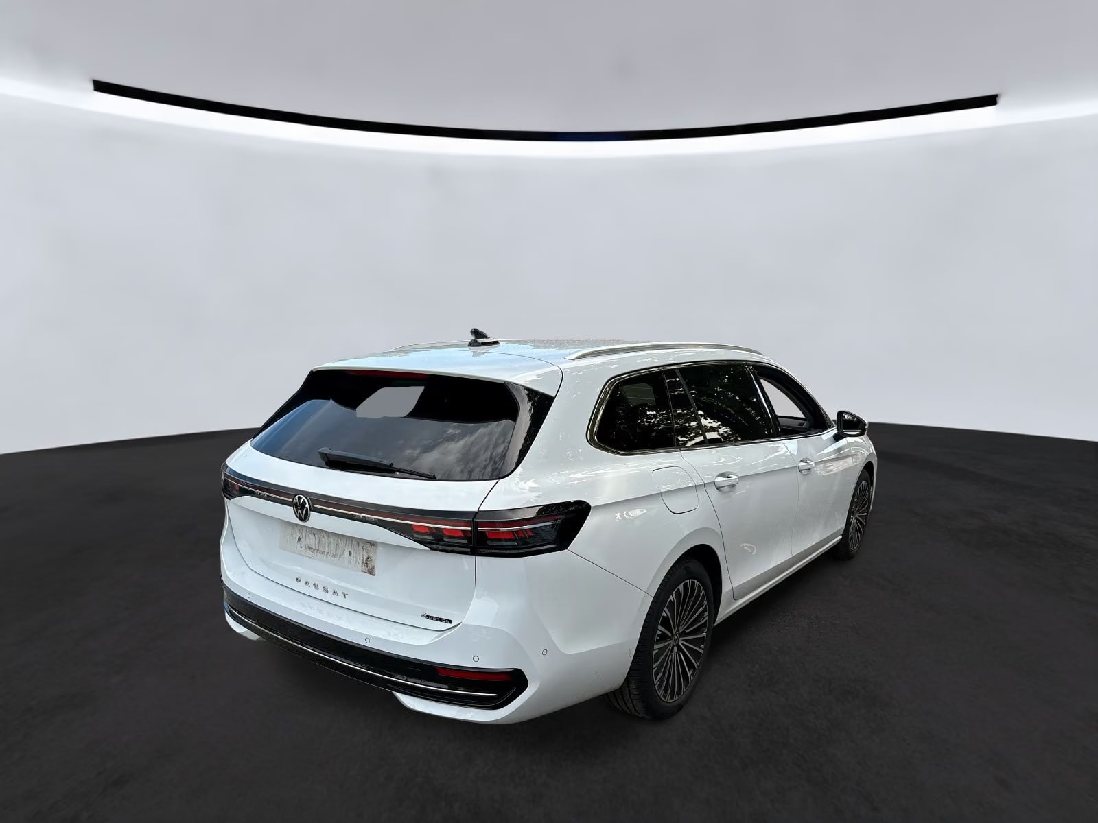 Volkswagen Passat Variant 2.0 2025 4