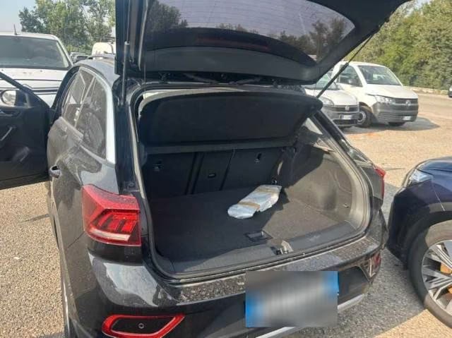 Volkswagen T-Roc 2.0 2023 6