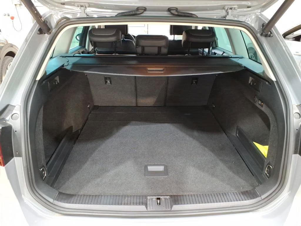 Volkswagen Passat Alltrack 2.0 2023 8